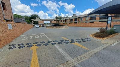 Townhouse For Sale in Ravenswood, Boksburg