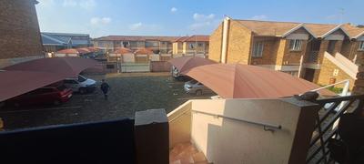 1 st floor 2 bedroom flat For Rent in Boksburg North, Boksburg