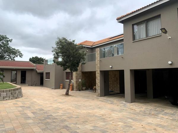 House For Sale in Sunward Park, Boksburg